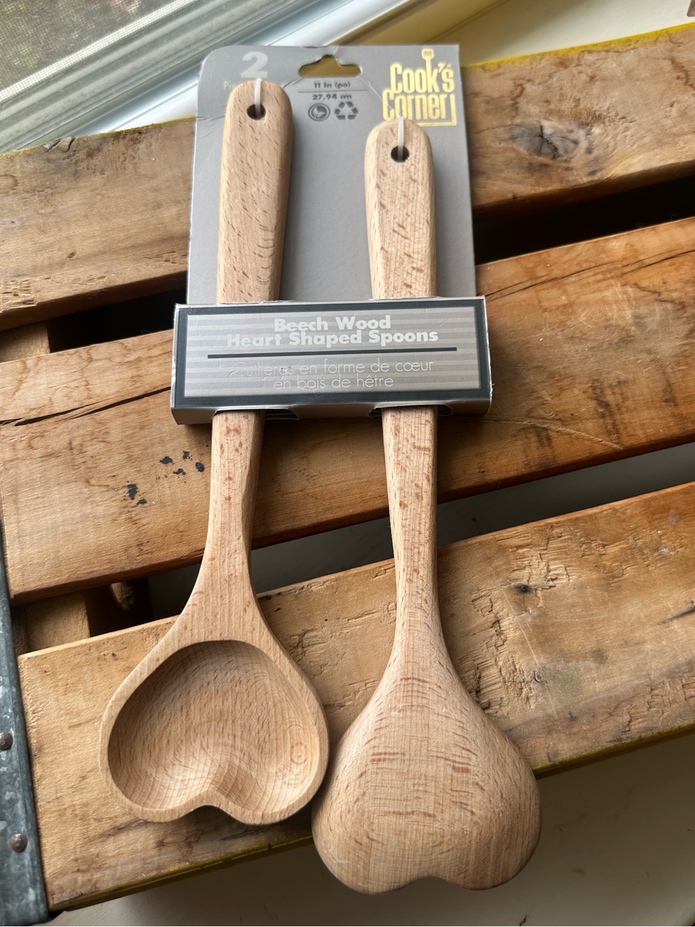 Cook's Corner Beech Wood Heart Shaped Spoons - New - Picture 2 of 5